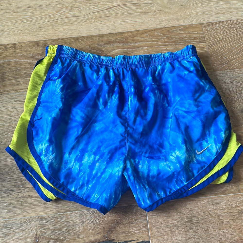 Women’s Nike size small shorts